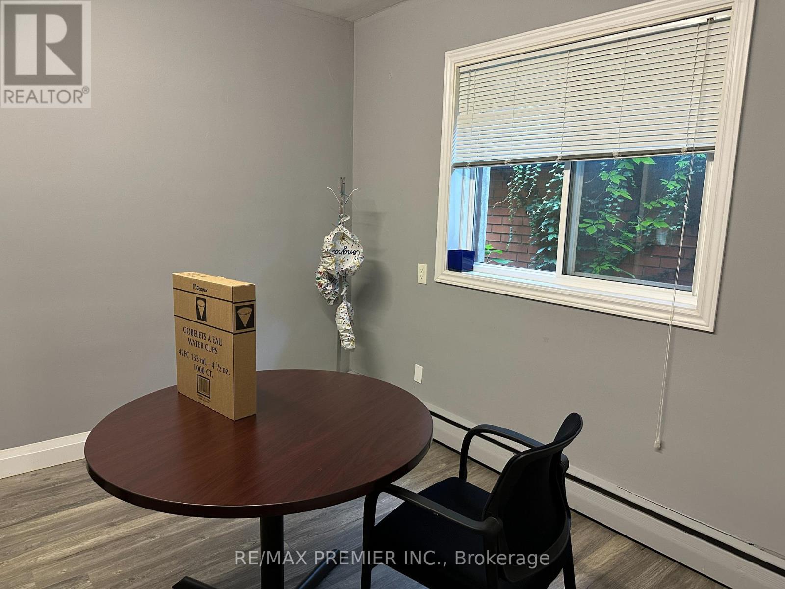 M04 A-B - 70 King Street E, Hamilton, Ontario  L8G 1K2 - Photo 11 - X12180211