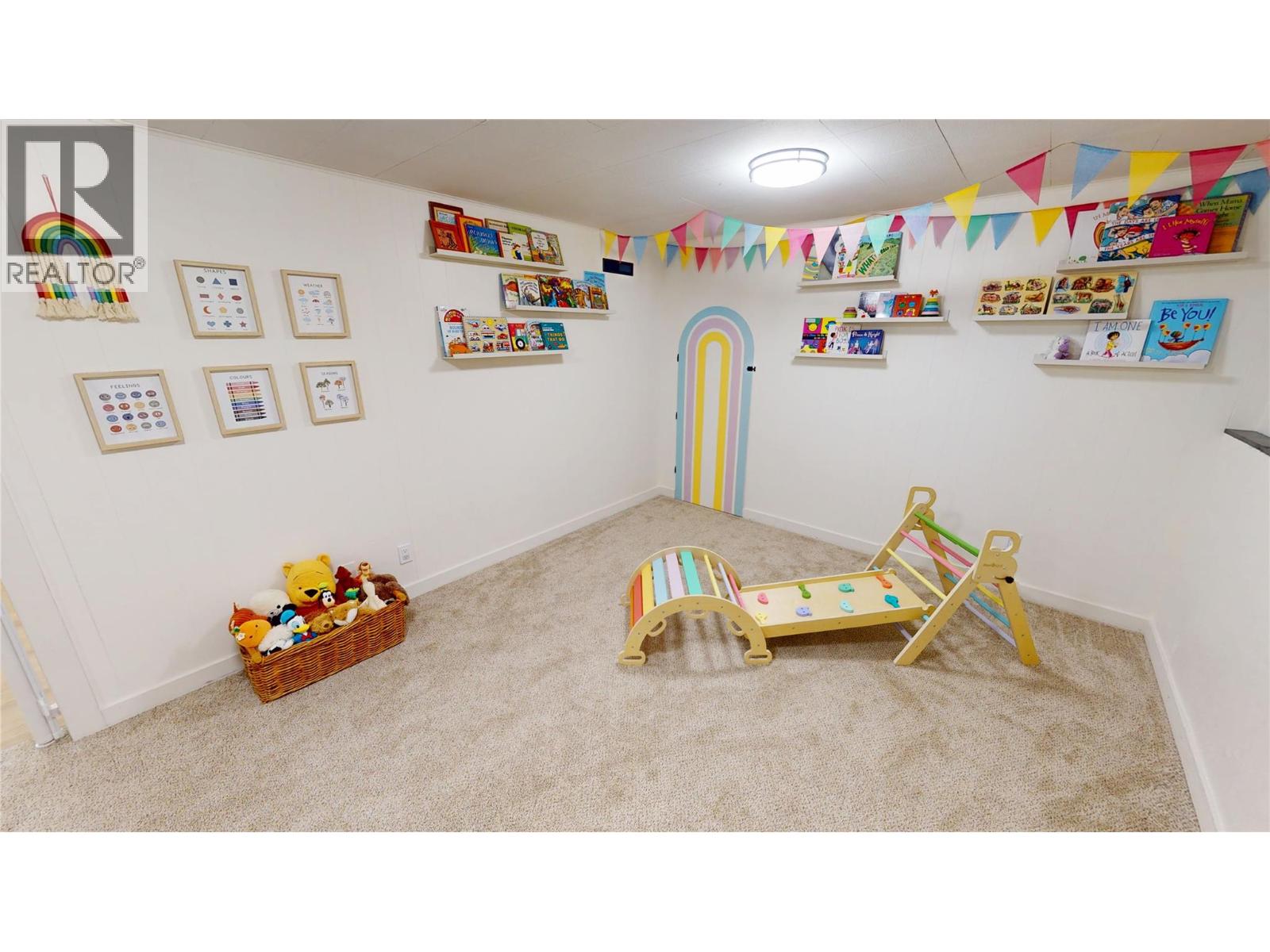 717 6th Street S, Cranbrook, British Columbia  V1C 1L4 - Photo 24 - 10368826