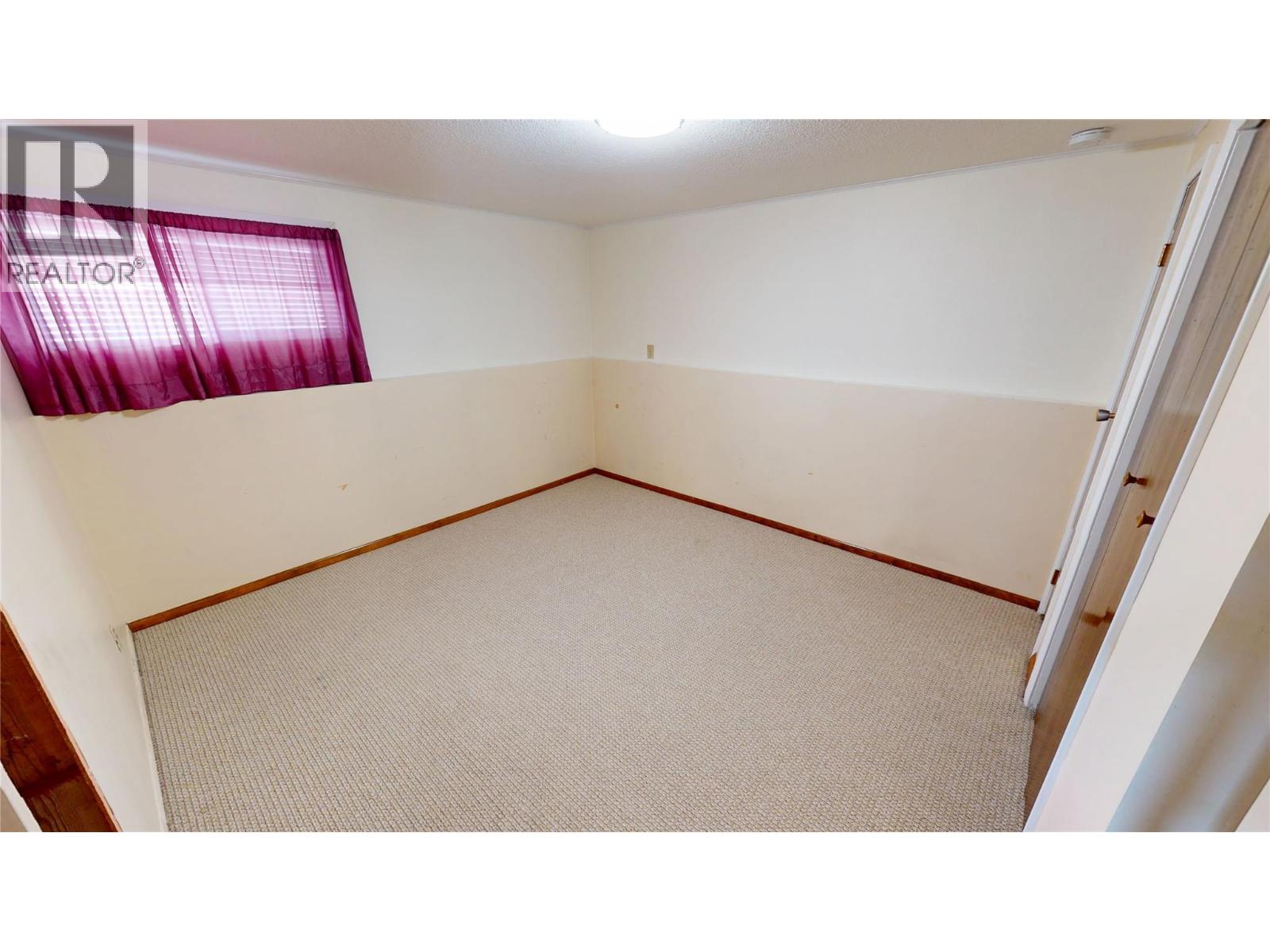 717 6th Street S, Cranbrook, British Columbia  V1C 1L4 - Photo 28 - 10368826