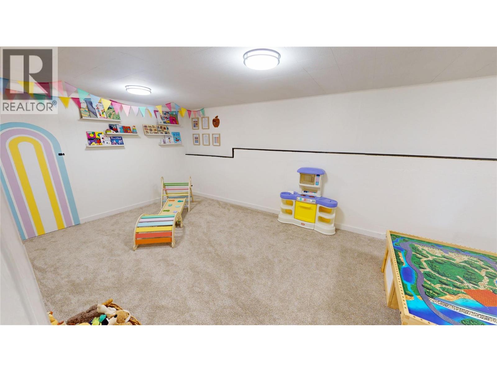 717 6th Street S, Cranbrook, British Columbia  V1C 1L4 - Photo 21 - 10368826