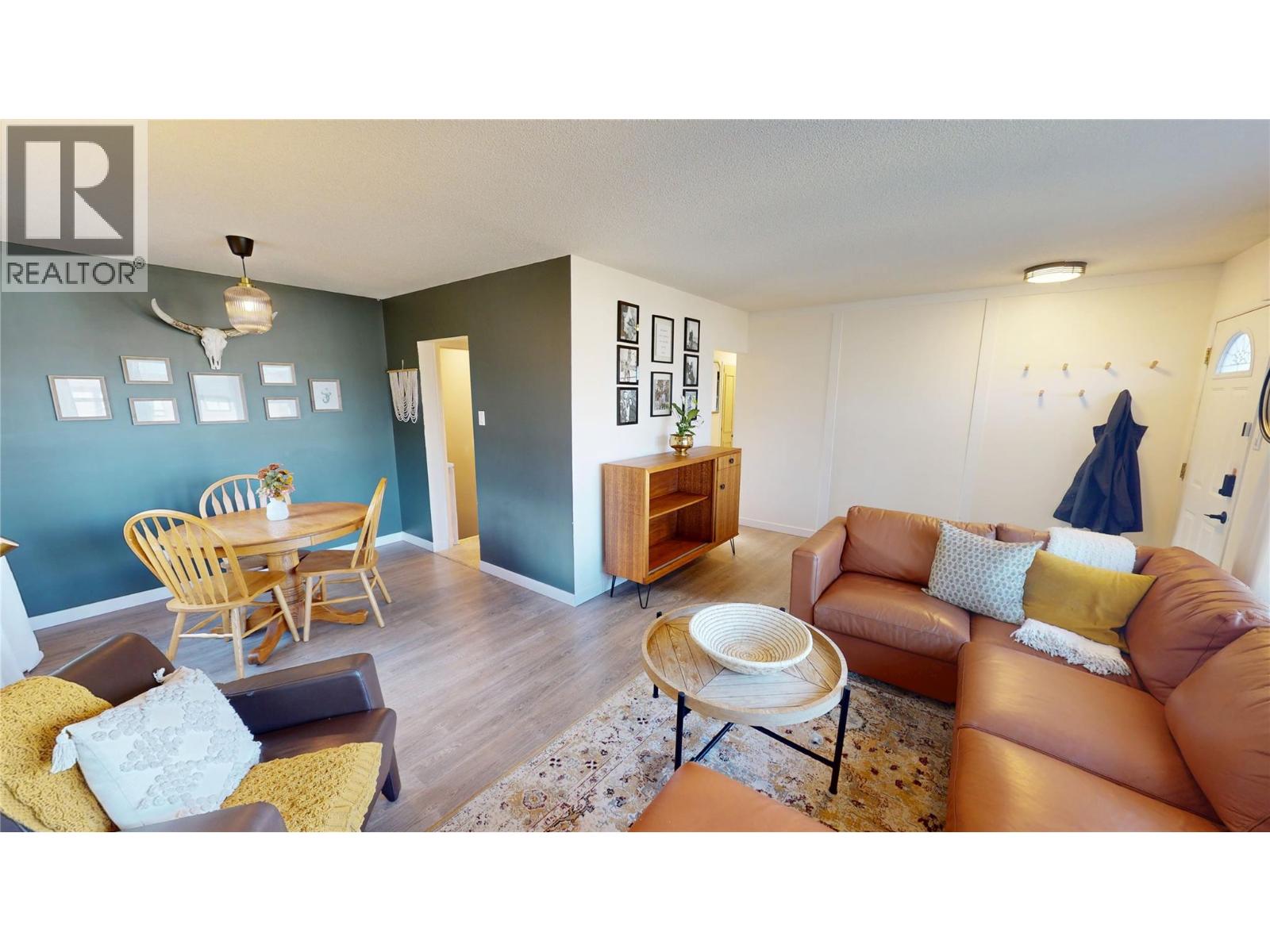 717 6th Street S, Cranbrook, British Columbia  V1C 1L4 - Photo 5 - 10368826