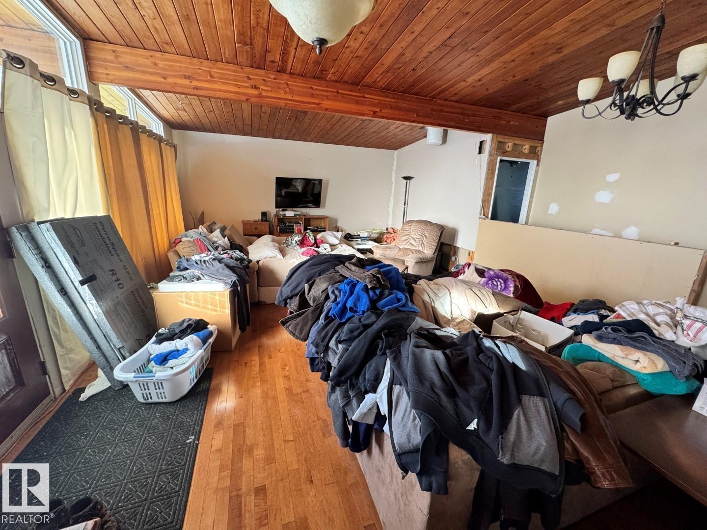 14627 60 St Nw, Edmonton, Alberta  T5A 1Z3 - Photo 2 - E4465086