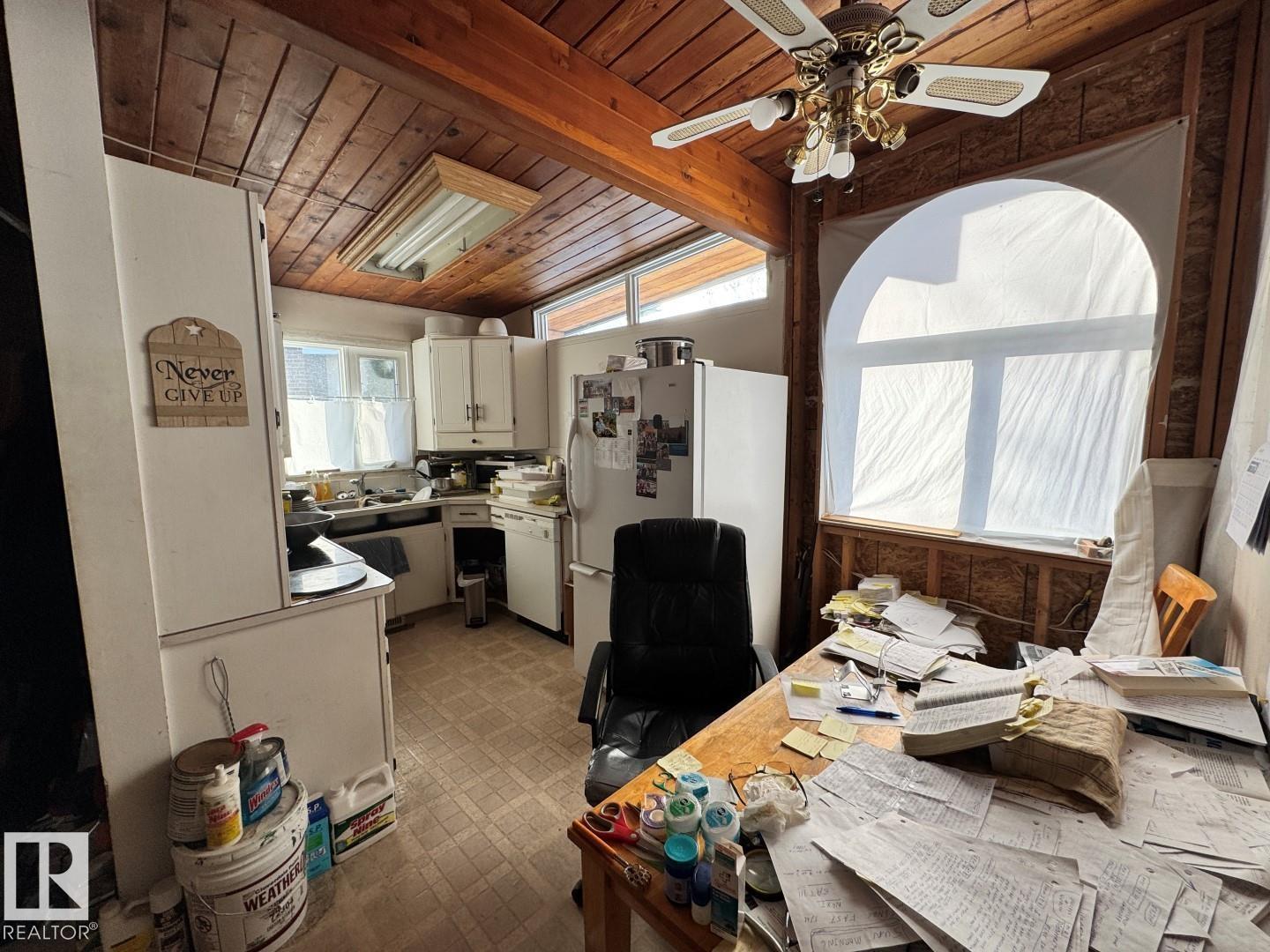 14627 60 St Nw, Edmonton, Alberta  T5A 1Z3 - Photo 4 - E4465086