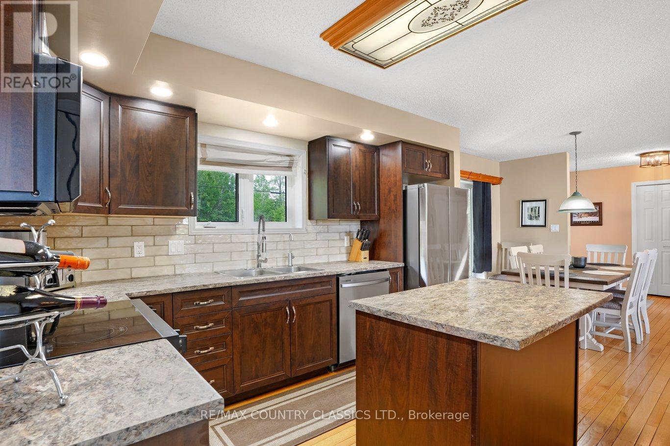 112 Bay Shore Drive, Faraday, Ontario  K0L 1C0 - Photo 8 - X12522306