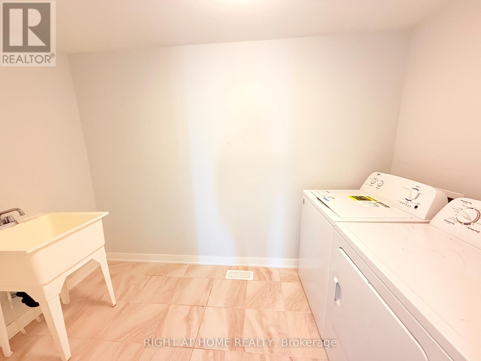 63 Stitch Mews, Ottawa, Ontario  K0A 2Z0 - Photo 6 - X12522248