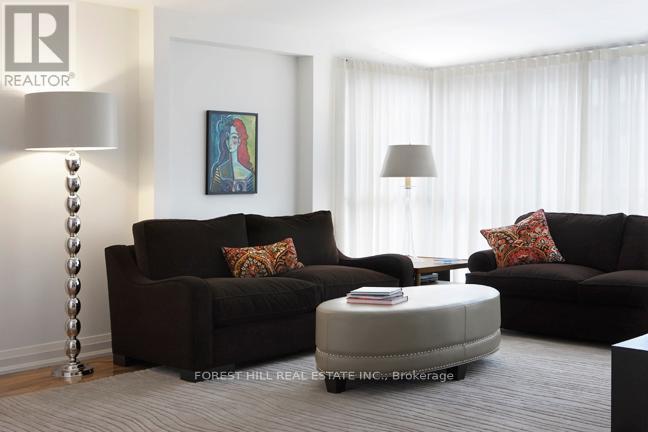 507 - 164 Cumberland Street, Toronto, Ontario  M5R 1A8 - Photo 10 - C12521912