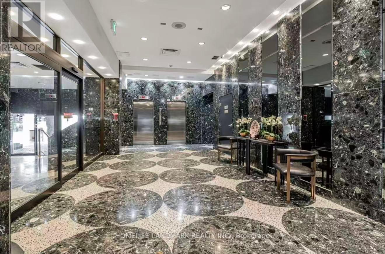 411 - 360 Bloor Street E, Toronto, Ontario  M4W 3M3 - Photo 3 - C12521948