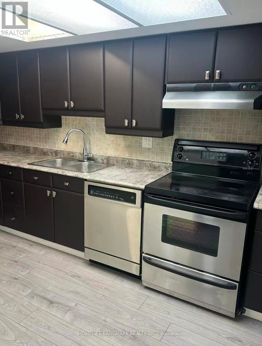 411 - 360 Bloor Street E, Toronto, Ontario  M4W 3M3 - Photo 4 - C12521948