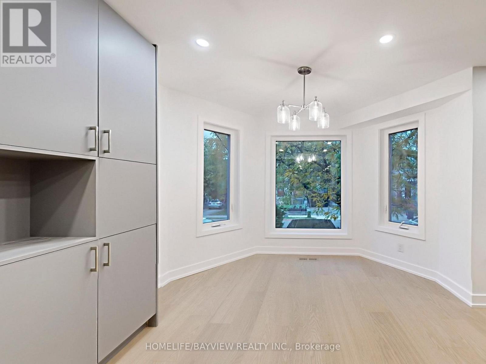 110 Roslin Avenue, Toronto, Ontario  M4N 1Z4 - Photo 10 - C12521958