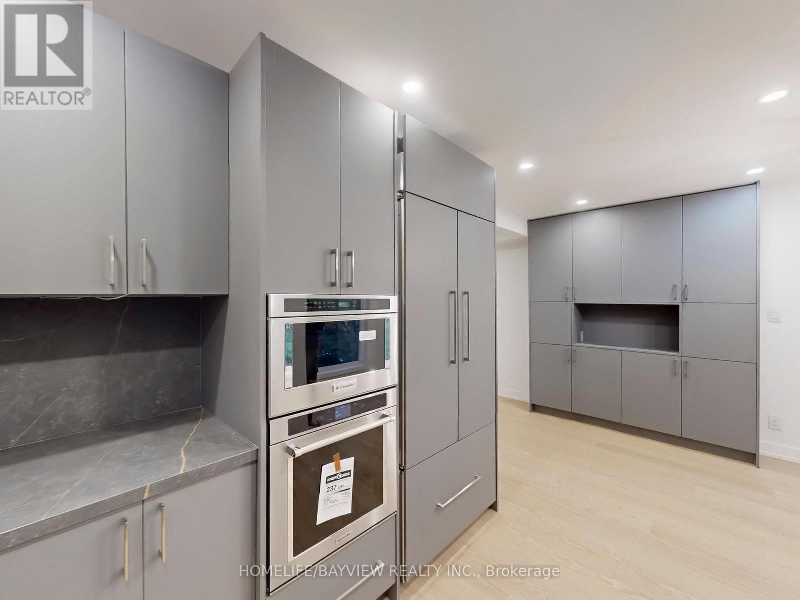 110 Roslin Avenue, Toronto, Ontario  M4N 1Z4 - Photo 12 - C12521958