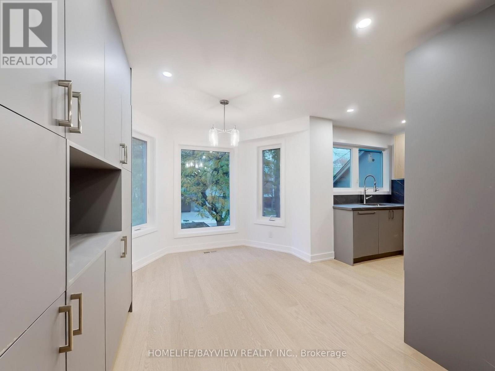 110 Roslin Avenue, Toronto, Ontario  M4N 1Z4 - Photo 13 - C12521958