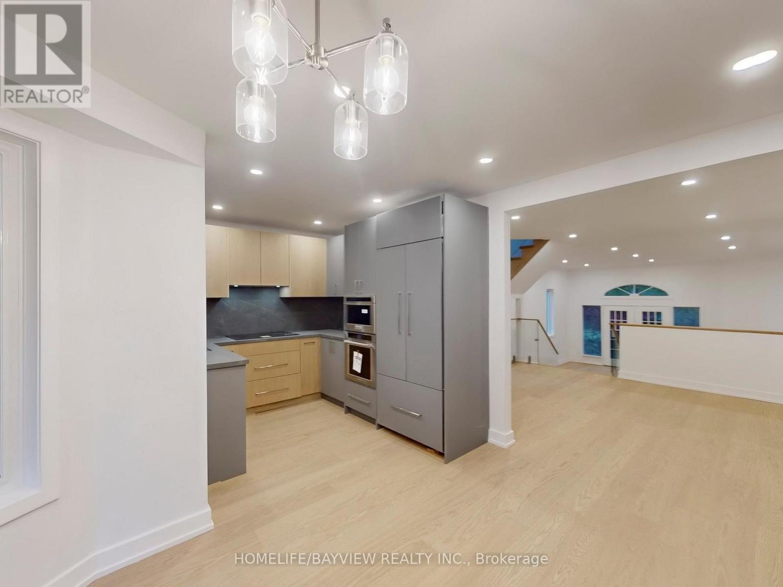 110 Roslin Avenue, Toronto, Ontario  M4N 1Z4 - Photo 14 - C12521958