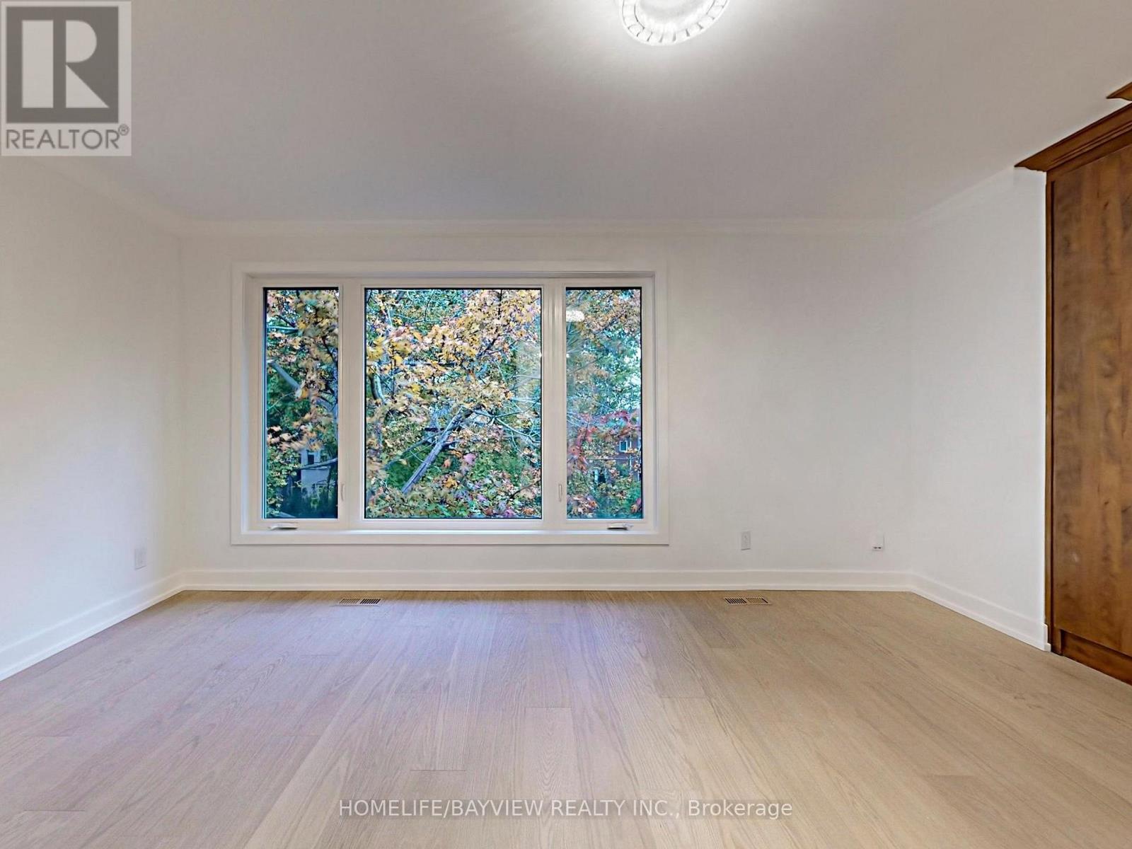 110 Roslin Avenue, Toronto, Ontario  M4N 1Z4 - Photo 16 - C12521958