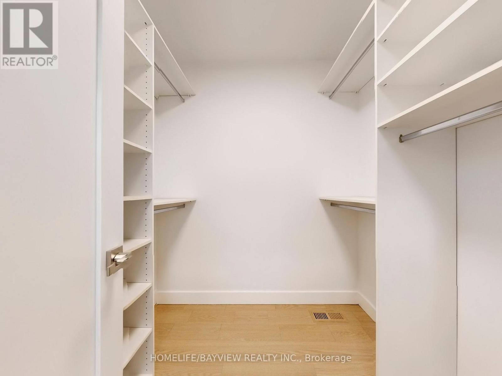 110 Roslin Avenue, Toronto, Ontario  M4N 1Z4 - Photo 18 - C12521958