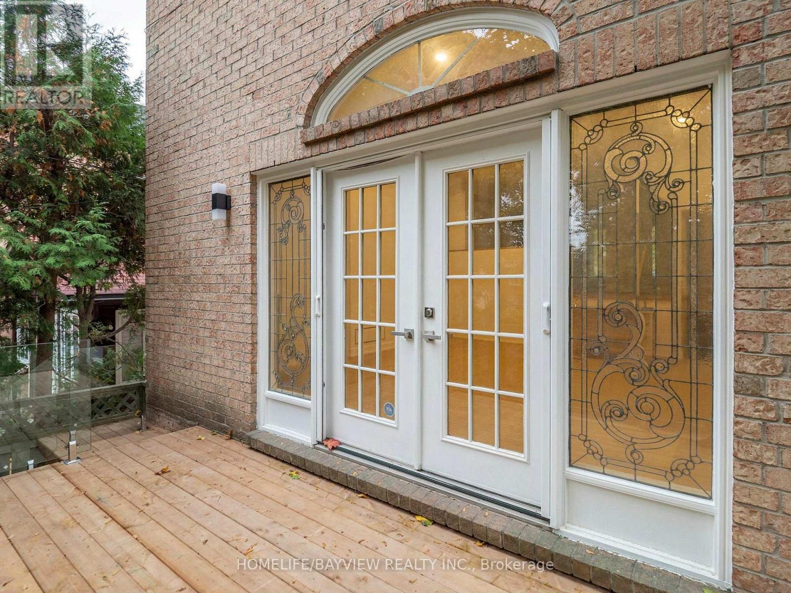 110 Roslin Avenue, Toronto, Ontario  M4N 1Z4 - Photo 37 - C12521958