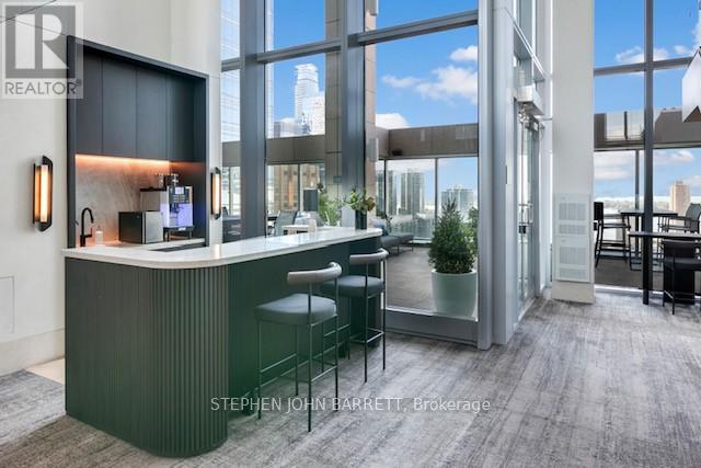 3303 - 183 Wellington Street W, Toronto, Ontario  M5V 0A1 - Photo 32 - C12522020