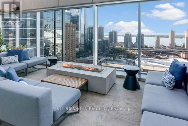 3303 - 183 Wellington Street W, Toronto, Ontario  M5V 0A1 - Photo 36 - C12522020