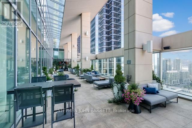 3303 - 183 Wellington Street W, Toronto, Ontario  M5V 0A1 - Photo 37 - C12522020
