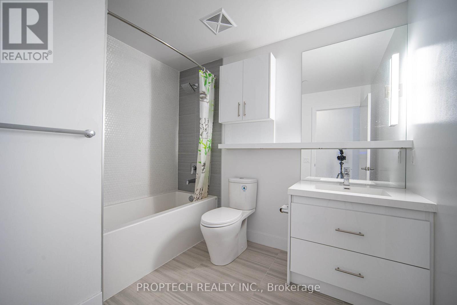 207 - 128 Fairview Mall Drive, Toronto, Ontario  M2J 0E8 - Photo 9 - C12522028