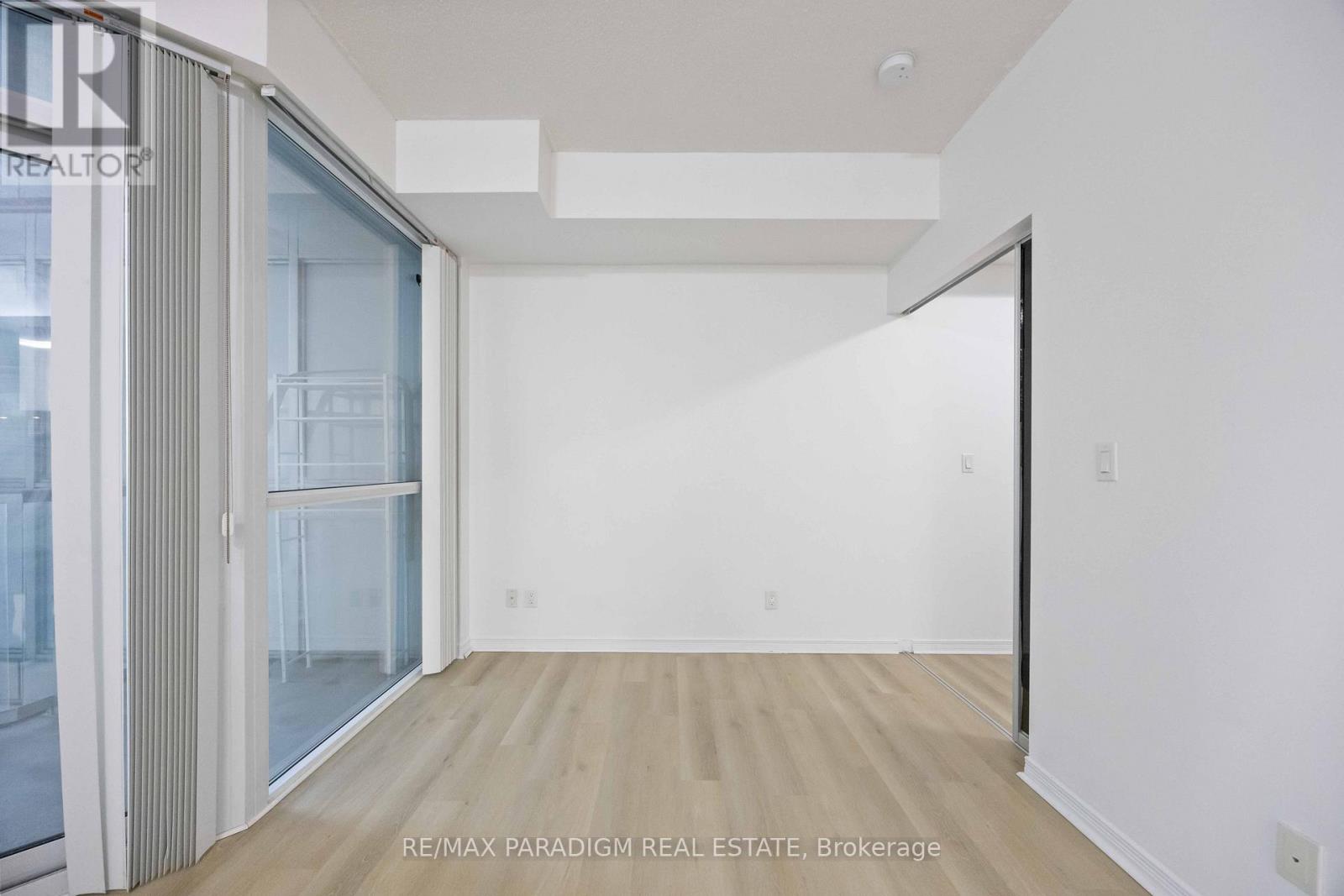 1211 - 352 Front Street W, Toronto, Ontario  M5V 1B5 - Photo 19 - C12522128