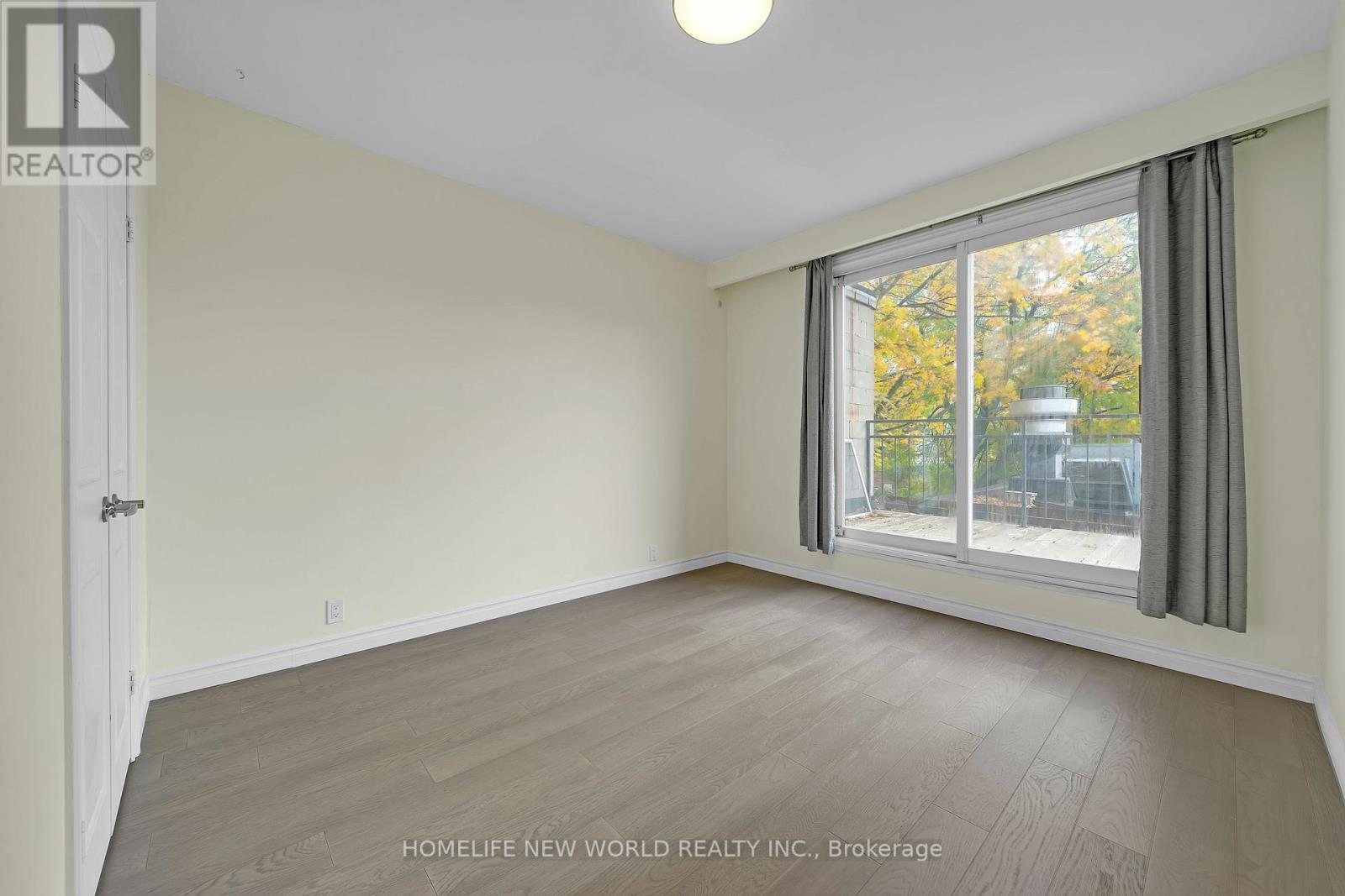 A - 575 College Street, Toronto, Ontario  M6G 1B2 - Photo 9 - C12522176