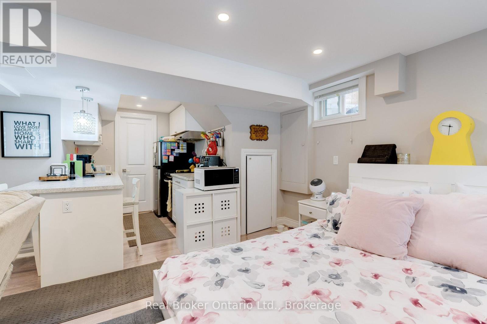 2261 Leominster Drive, Burlington, Ontario  L7P 3W8 - Photo 22 - W12522202