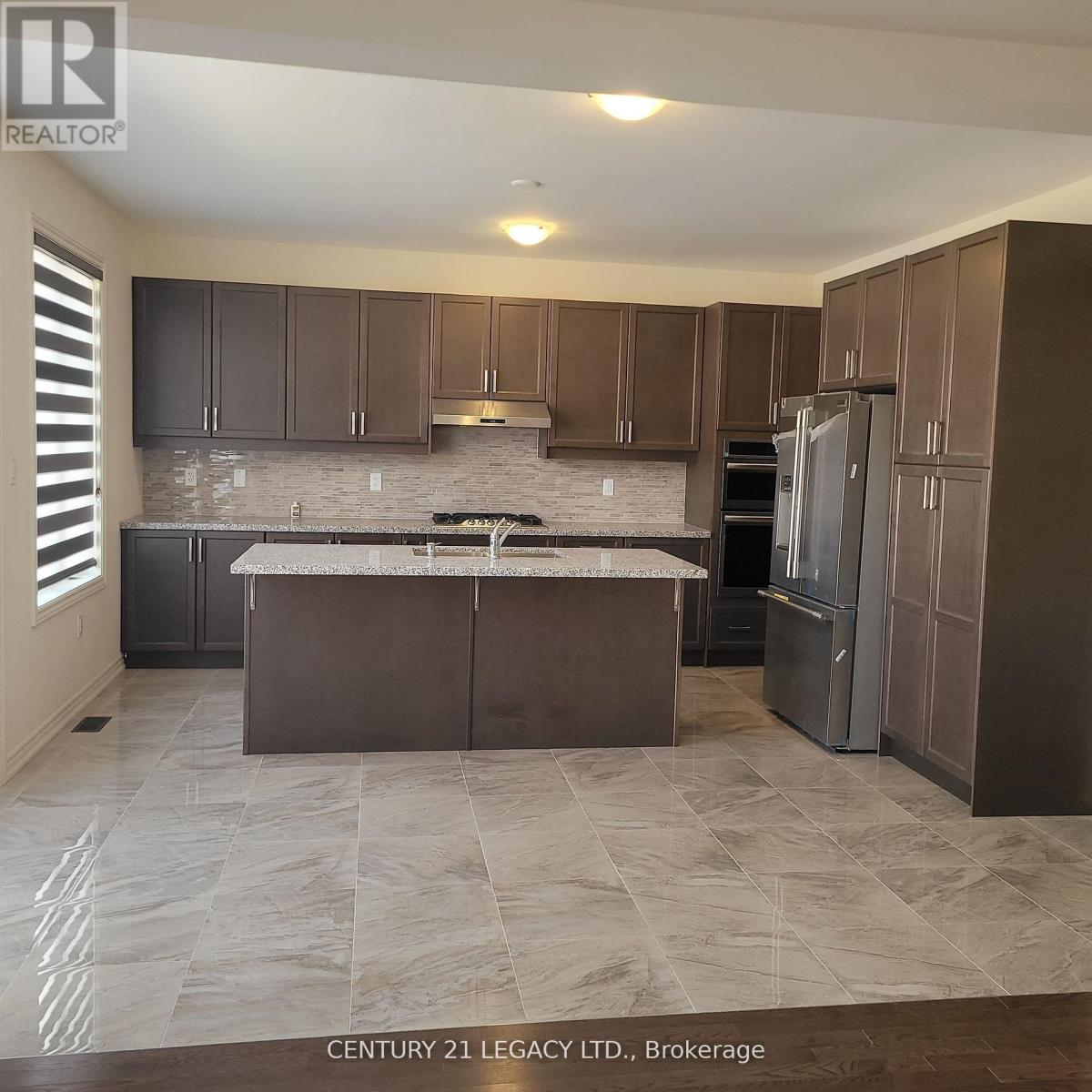 1271 Plymouth Drive, Oshawa, Ontario  L1L 0T9 - Photo 7 - E12521846