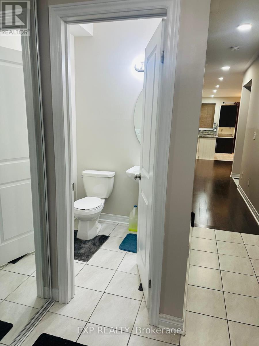 2633 Cerise Manor, Pickering, Ontario  L1X 0G8 - Photo 2 - E12521974