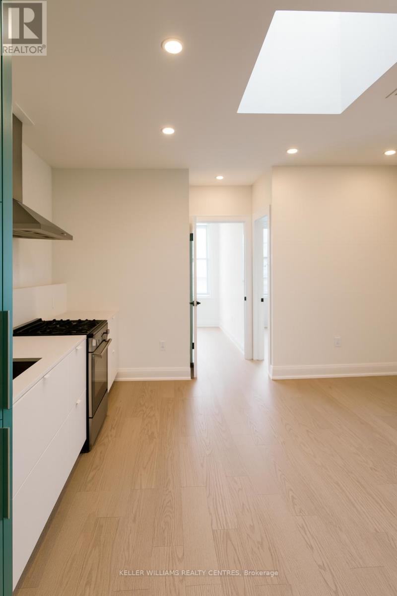 202 - 2034 Danforth Avenue, Toronto, Ontario  M4C 1J6 - Photo 6 - E12522046