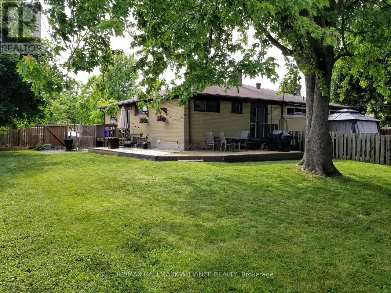 94 Hurley Road, Ajax, Ontario  L1S 1N6 - Photo 19 - E12522120