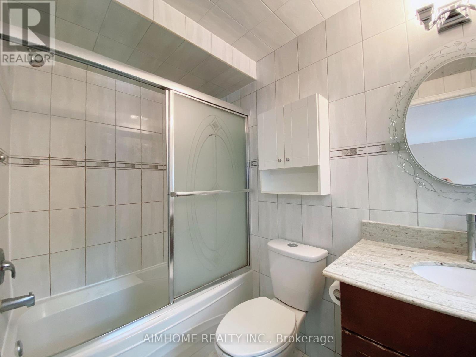 195 Enchanted Hills Crescent, Toronto, Ontario  M1V 3P1 - Photo 11 - E12522130