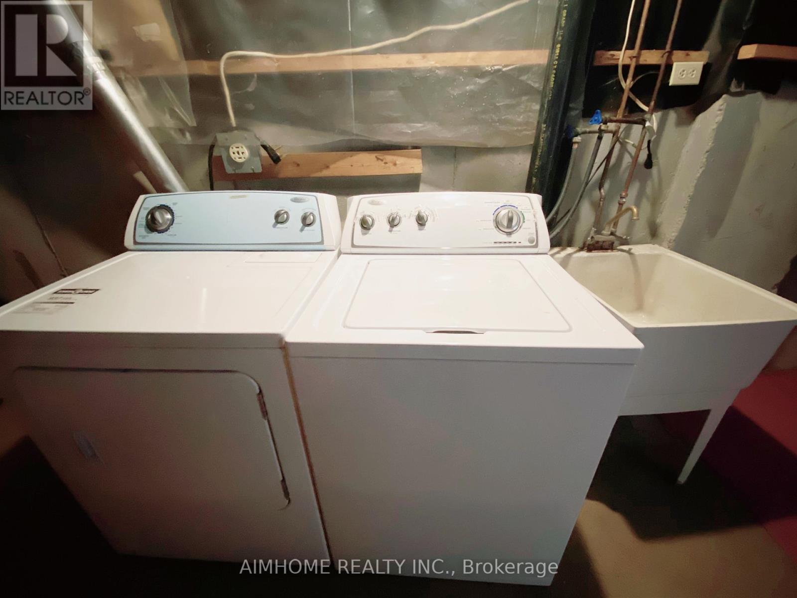 195 Enchanted Hills Crescent, Toronto, Ontario  M1V 3P1 - Photo 17 - E12522130