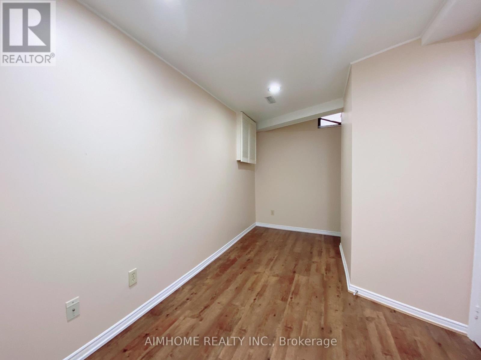 195 Enchanted Hills Crescent, Toronto, Ontario  M1V 3P1 - Photo 18 - E12522130