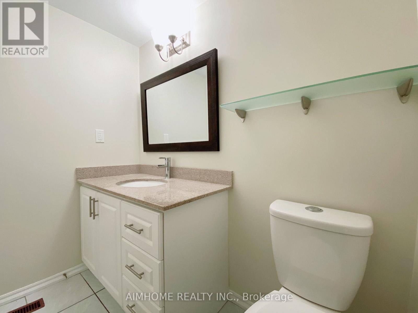 195 Enchanted Hills Crescent, Toronto, Ontario  M1V 3P1 - Photo 7 - E12522130