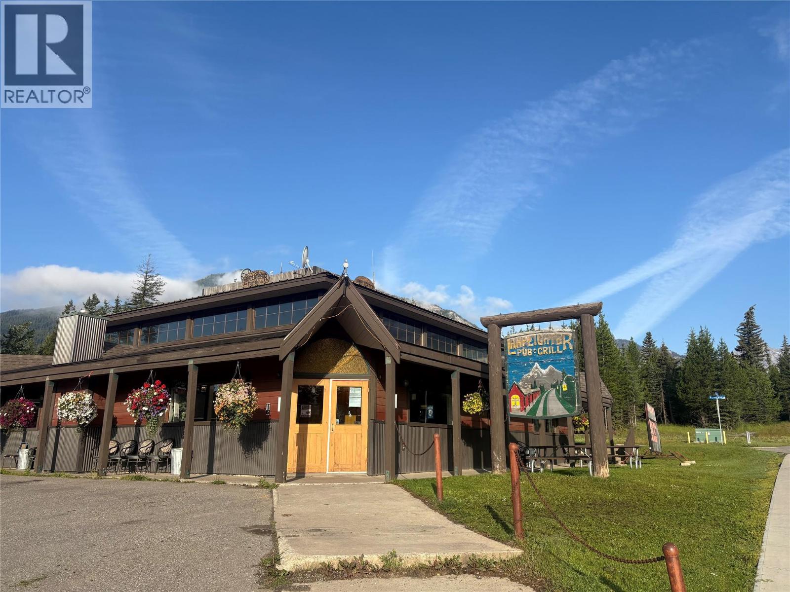 2200 Balmer Drive Unit# 4, elkford, British Columbia