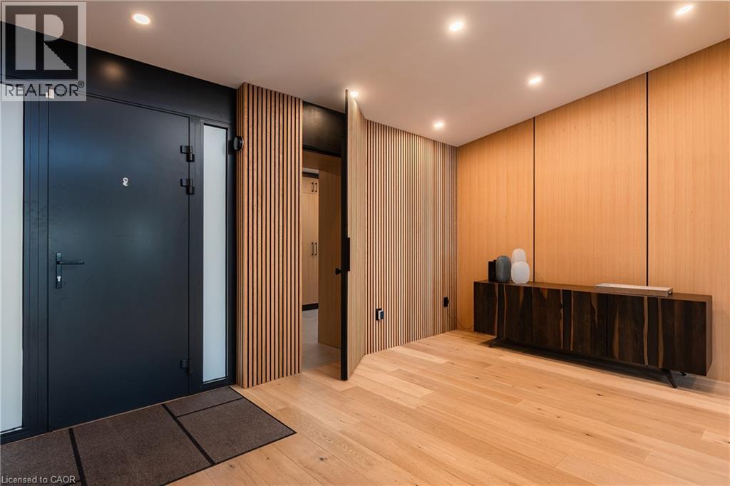 121 Edgecliffe Place, Burlington, Ontario  L7L 3Z2 - Photo 4 - 40786604