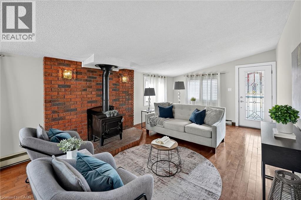 15 Grand Avenue, Grimsby, Ontario  L3M 2R6 - Photo 6 - 40786543