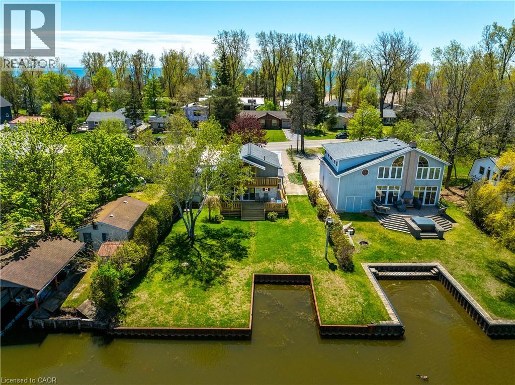 270 ERIE Boulevard, Long Point, Ontario