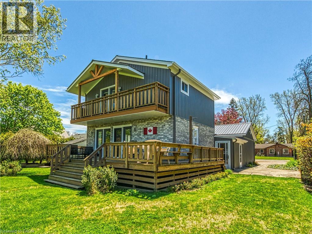 270 Erie Boulevard, Long Point, Ontario N0E 1M0 - Photo 2 - 40786289