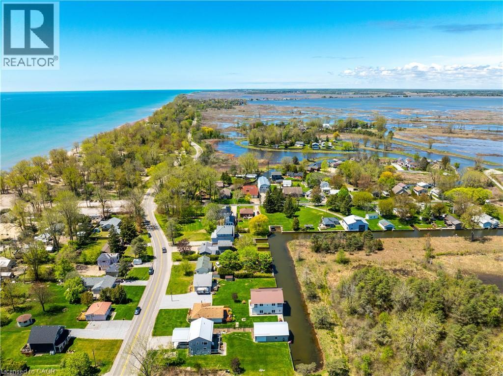 270 Erie Boulevard, Long Point, Ontario N0E 1M0 - Photo 37 - 40786289