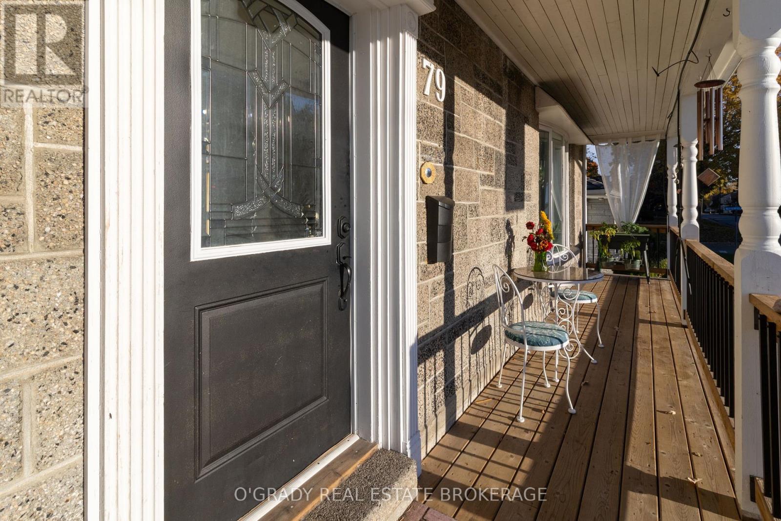 79 North Augusta Road, Brockville, Ontario  K6V 2X8 - Photo 11 - X12522224