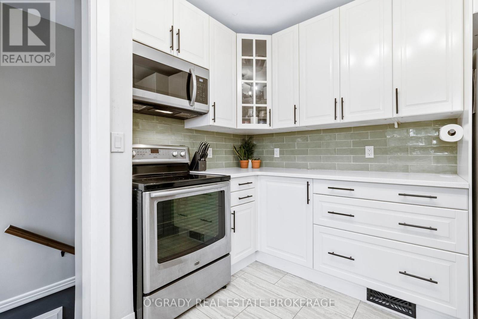 79 North Augusta Road, Brockville, Ontario  K6V 2X8 - Photo 21 - X12522224