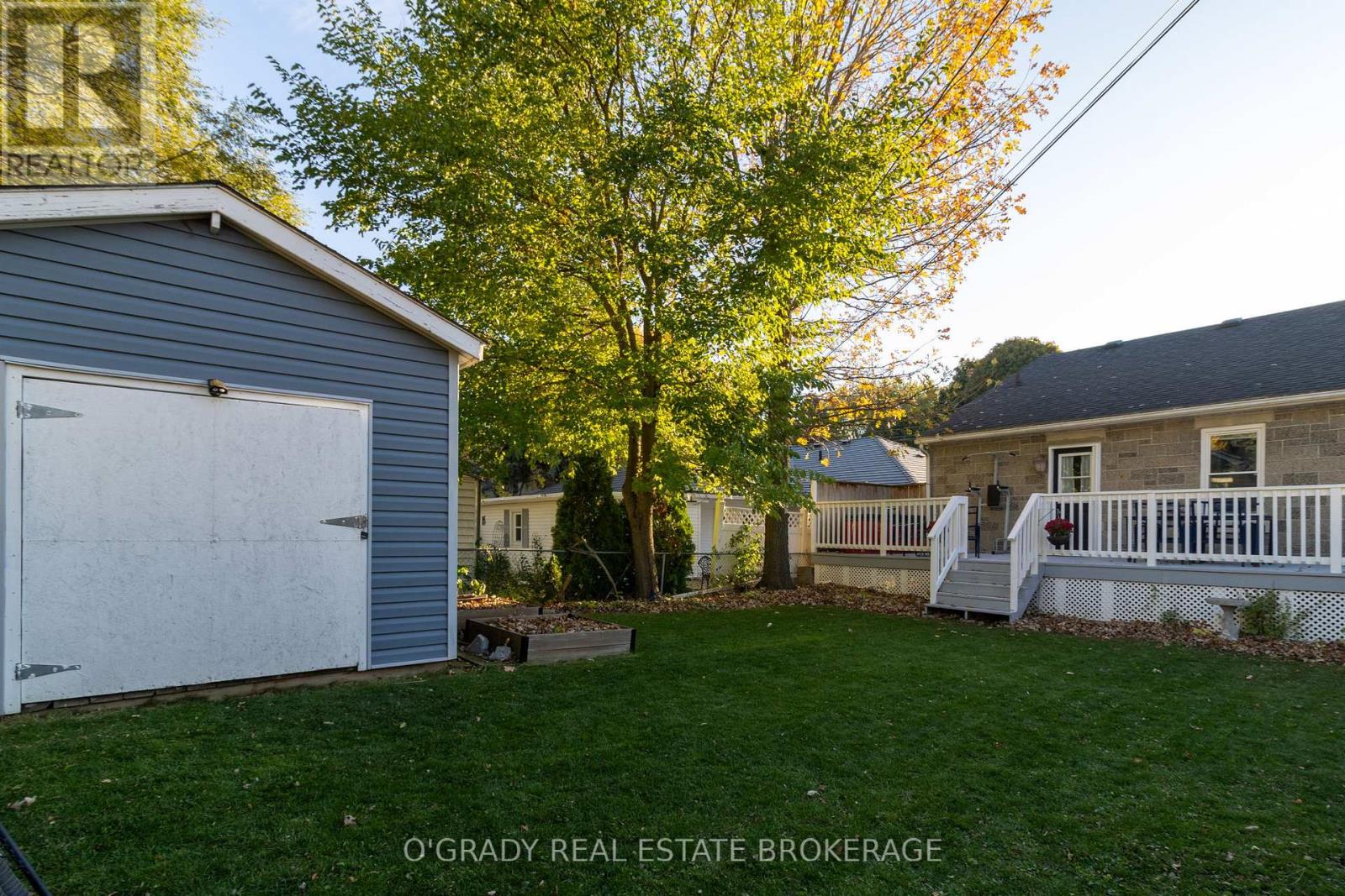 79 North Augusta Road, Brockville, Ontario  K6V 2X8 - Photo 6 - X12522224