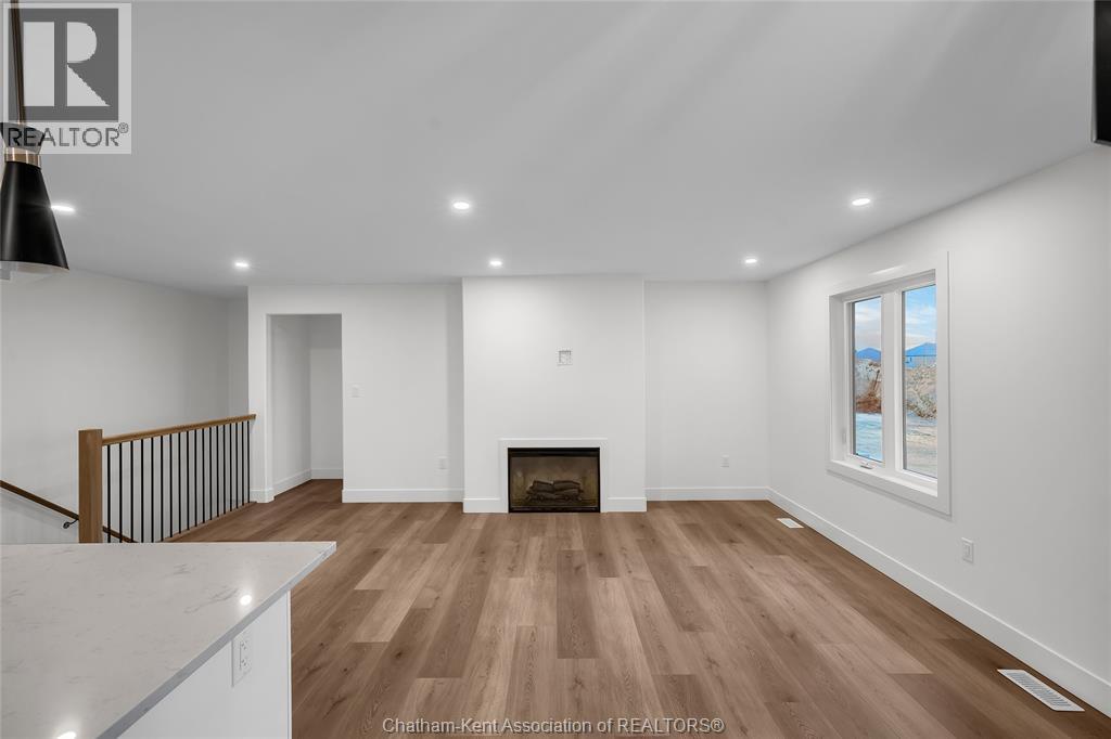 8 Cornerstone Place, Chatham, Ontario N7M 0V8 - Photo 19 - 25028056