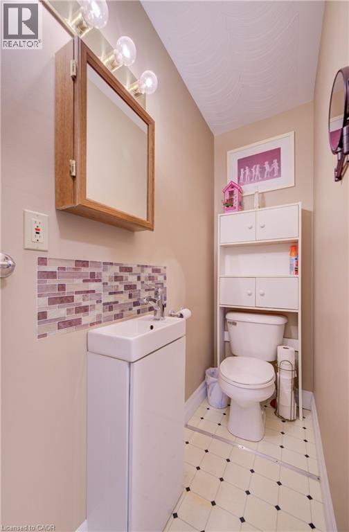 254 Wellington Street W, Mount Forest, Ontario  N0G 2L0 - Photo 20 - 40755214