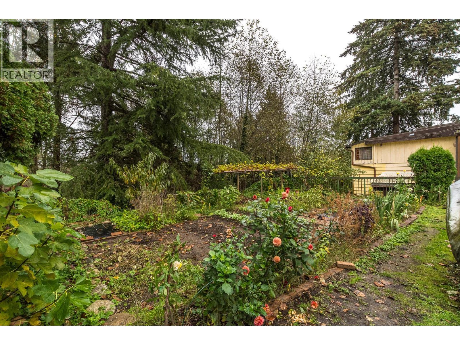 5449 Royal Oak Avenue, Burnaby, British Columbia V5H 3N1 - Photo 16 - R3065702