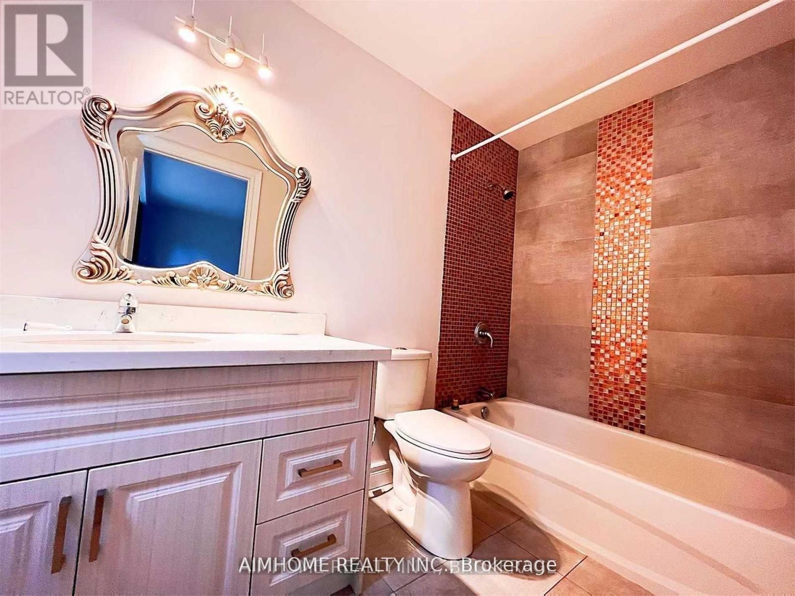 344 Steeles Avenue E, Markham, Ontario  L3T 1A8 - Photo 8 - N12521826