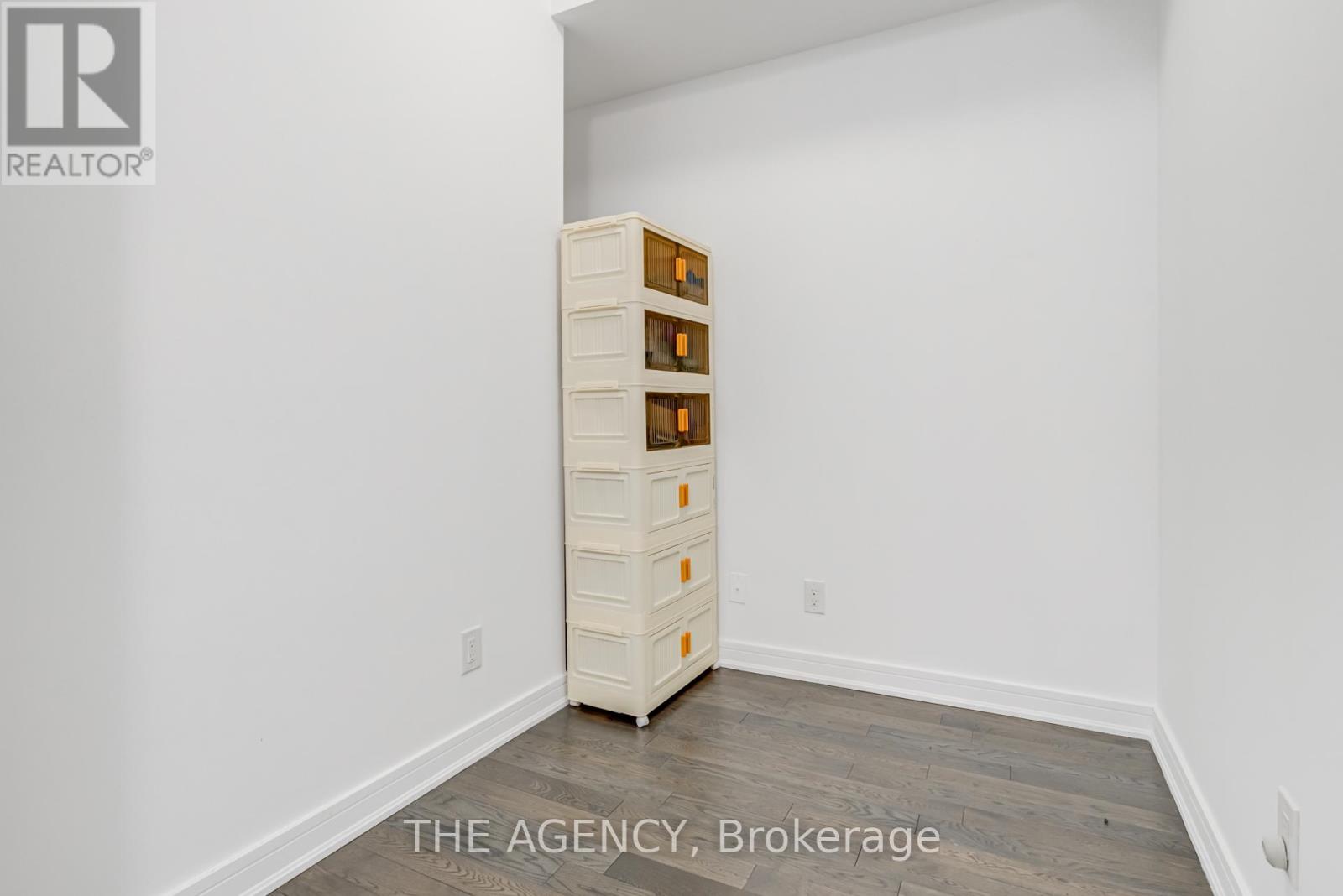 Sw502 - 9191 Yonge Street, Richmond Hill, Ontario  L4C 1E2 - Photo 5 - N12521830