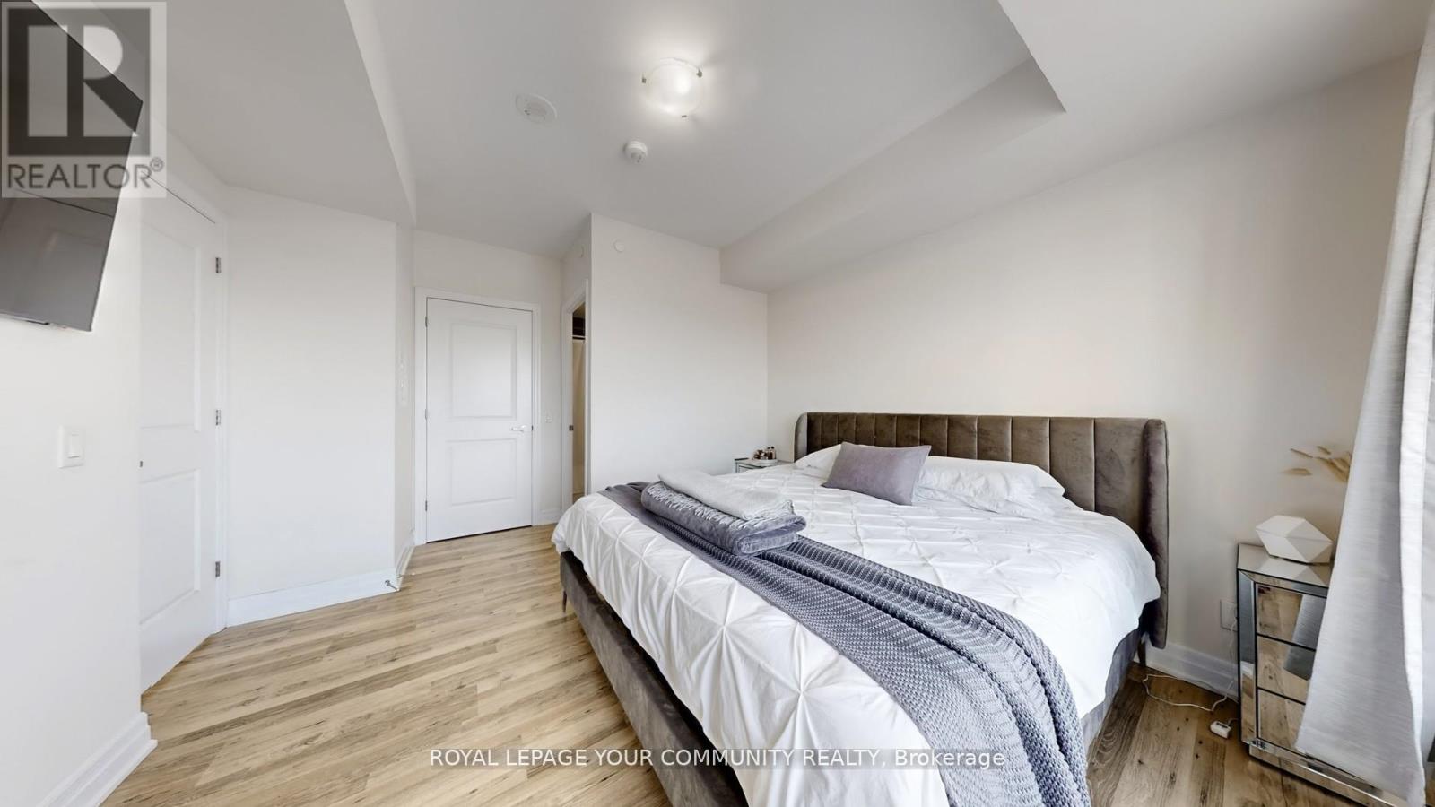 1009 - 9075 Jane Street, Vaughan, Ontario  L4K 0L7 - Photo 10 - N12521844