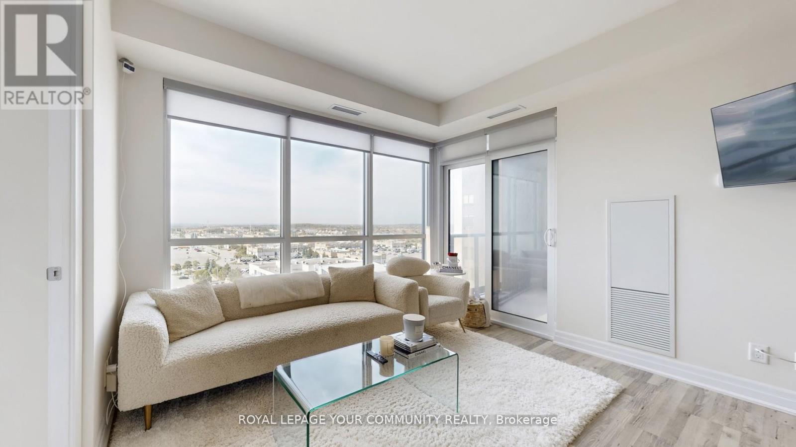 1009 - 9075 Jane Street, Vaughan, Ontario  L4K 0L7 - Photo 4 - N12521844